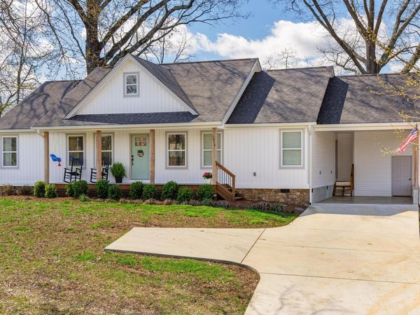 1914 Bay Hill Drive, Hixson, TN 37343