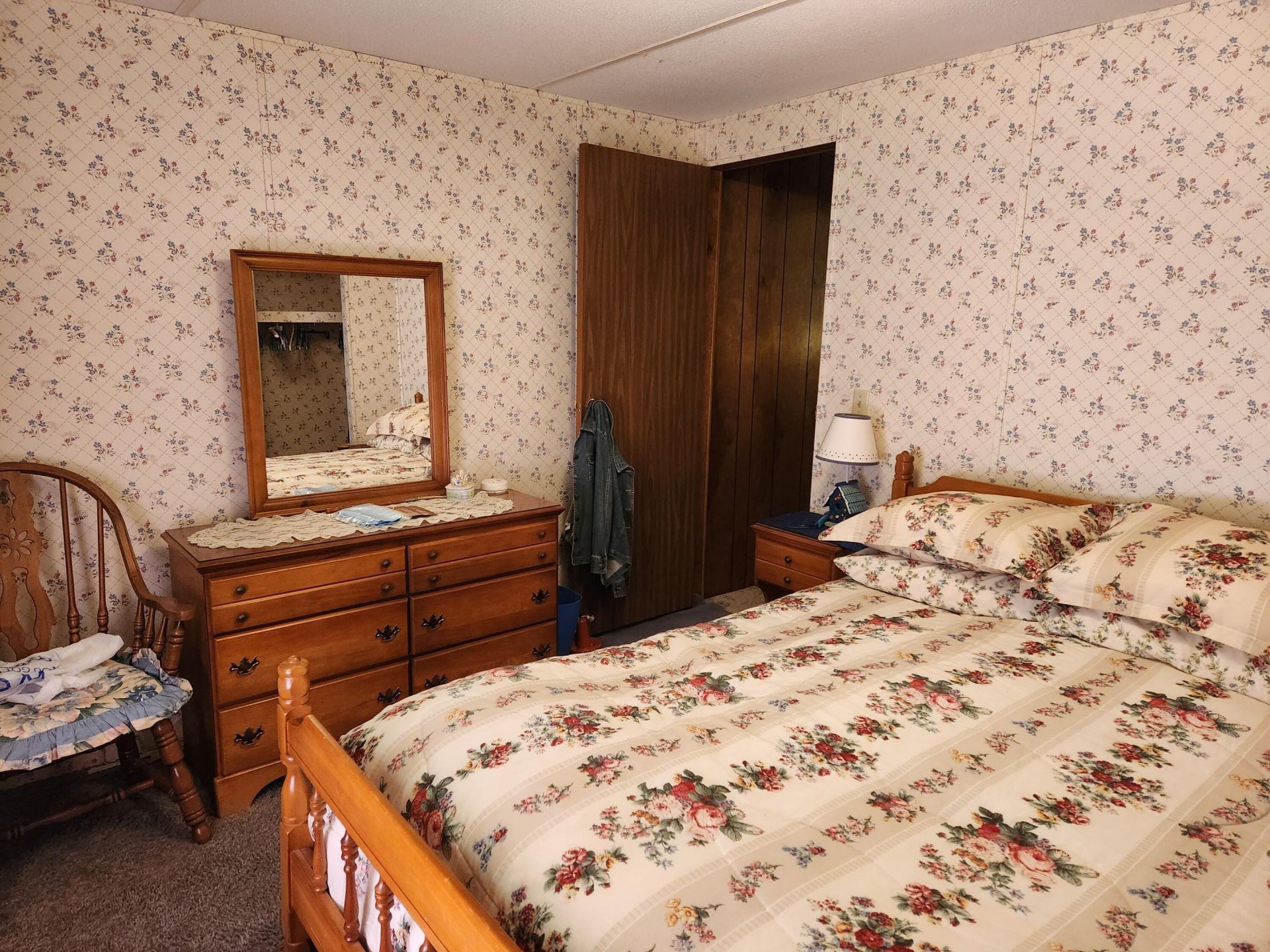 1185 Krissy Street Photo 36