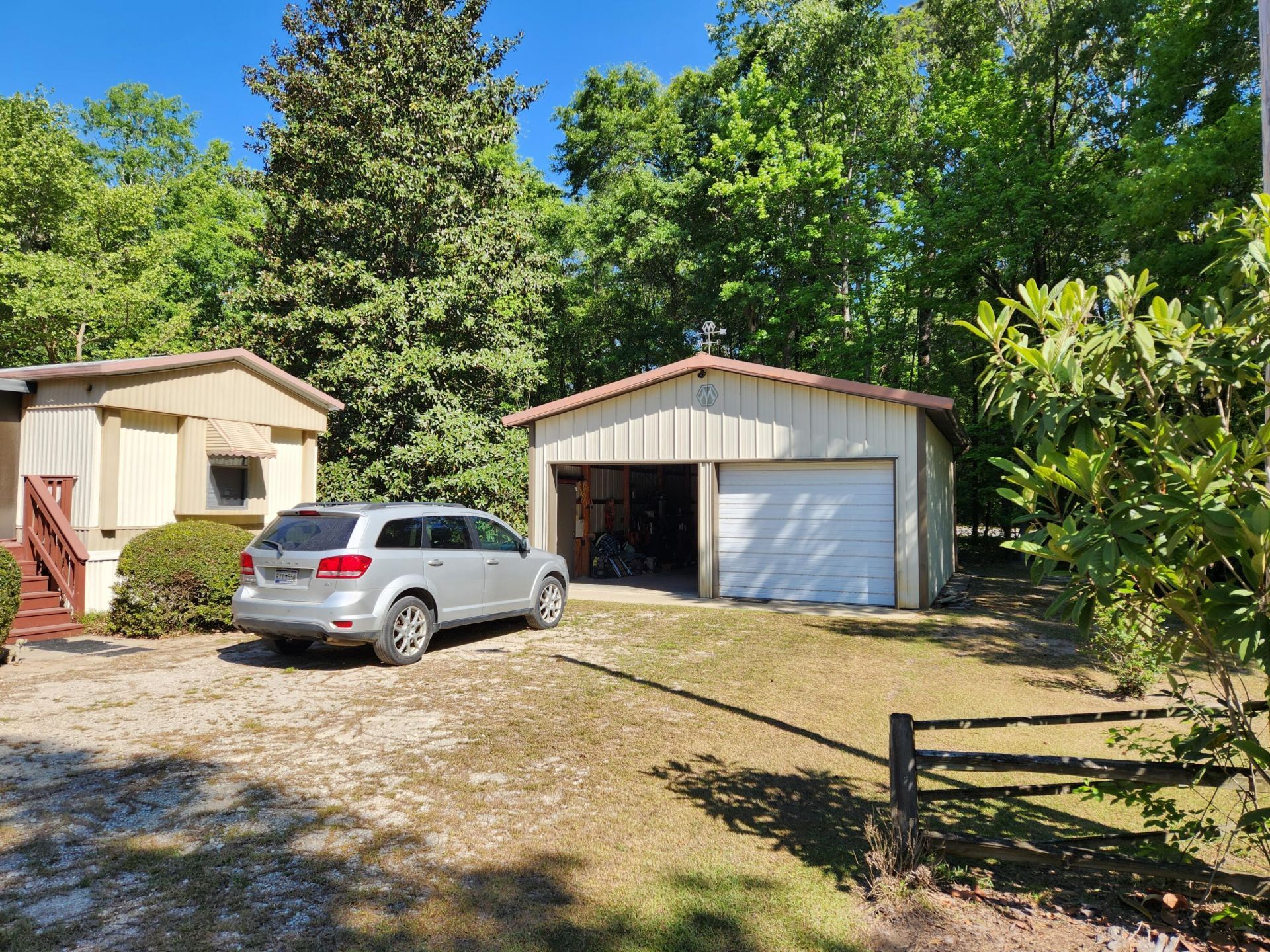 1185 Krissy Street Photo 5