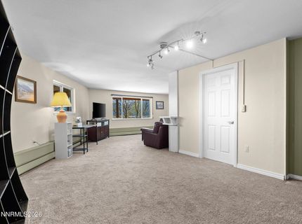 340 Sparrow Way, Washoe Valley, NV 89704 Photo