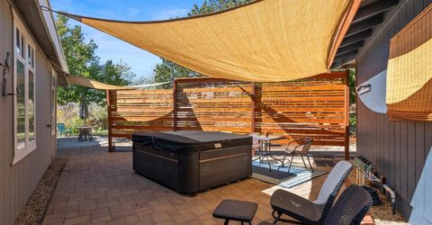 340 Sparrow Way, Washoe Valley, NV 89704 Photo