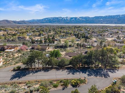 340 Sparrow Way, Washoe Valley, NV 89704 Photo