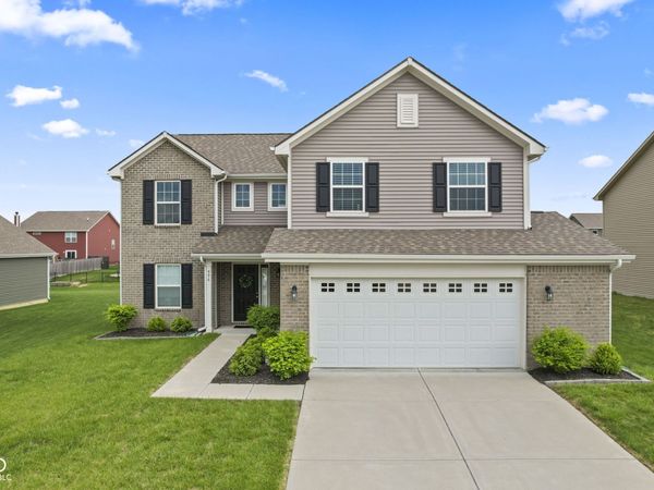 996 Maple Stone Drive, Greenwood, IN 46143