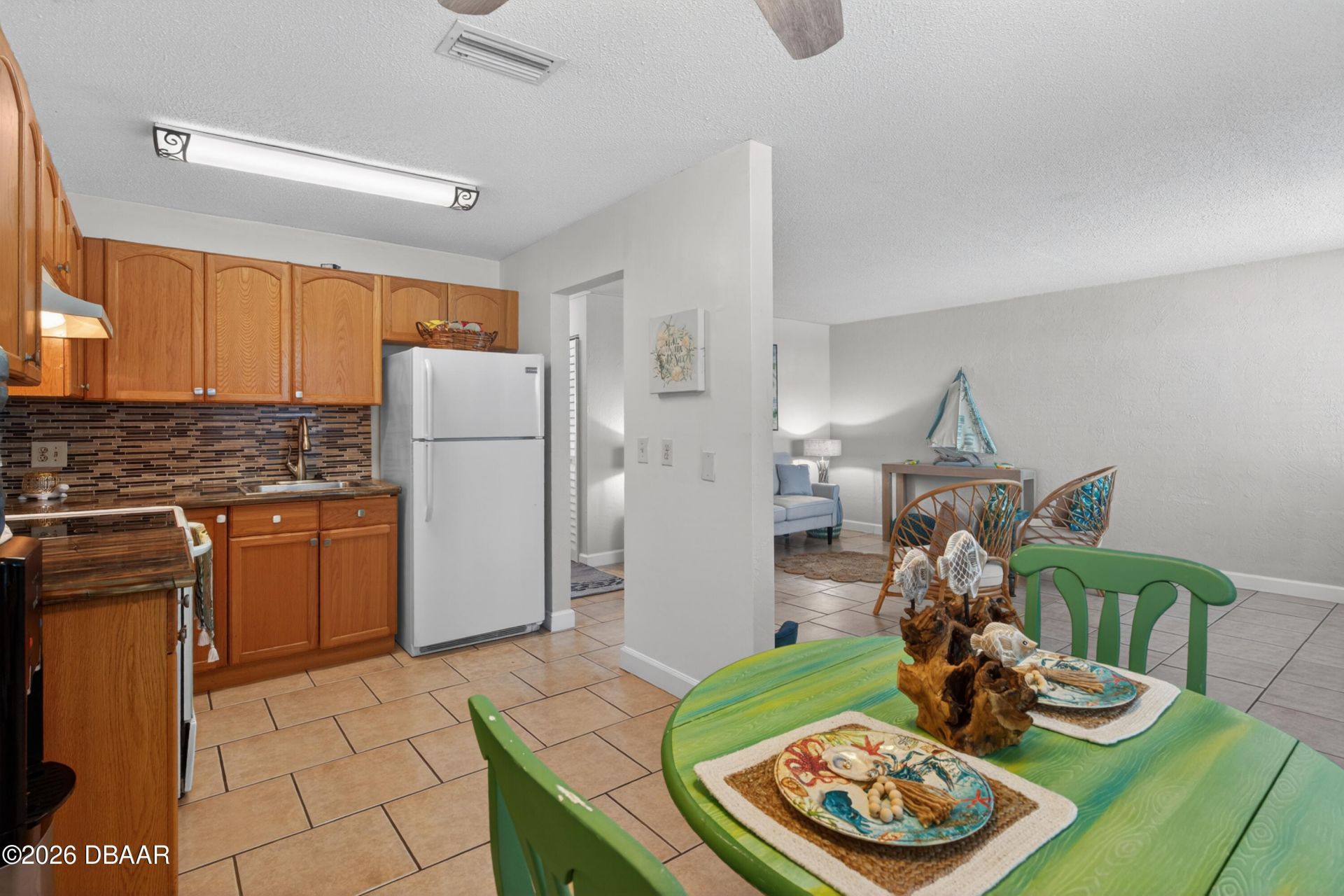 411 N Halifax Avenue, Unit 303, Daytona Beach, FL 32118 Photo
