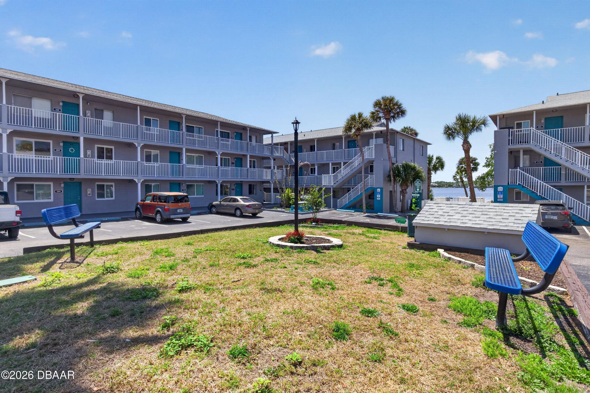 411 N Halifax Avenue, Unit 303, Daytona Beach, FL 32118 Photo