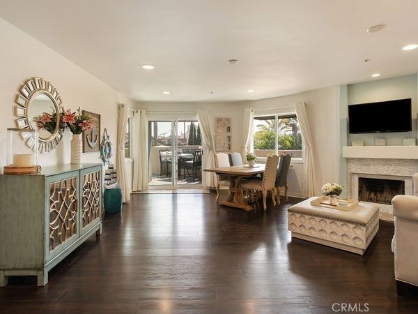 400 Lake, Unit 105, Huntington Beach, CA 92648