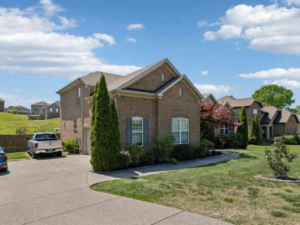 7005 Timber Cove Dr, Mount Juliet, TN 37122