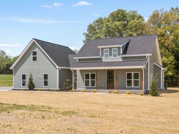 3776 Hollow Springs Rd , Bradyville, TN 37026