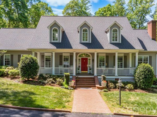 2953 Ninth Tee Drive, Newton, NC 28658