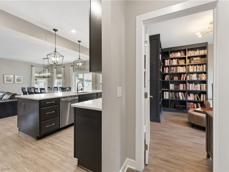 3402 Sandgate Street NW, North Canton, OH 44720 Photo 12