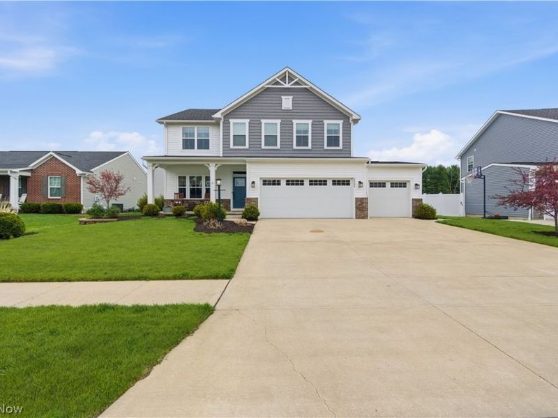 3402 Sandgate Street NW, North Canton, OH 44720 Photo 2