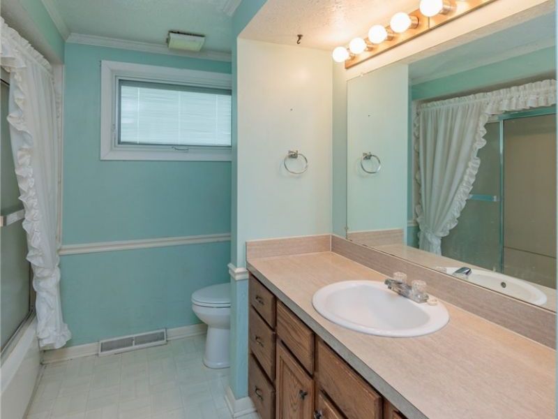 20598 Homestead Park Drive, Strongsville, OH 44149 Photo 11