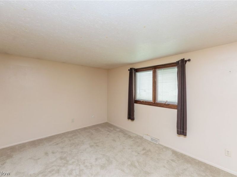 20598 Homestead Park Drive, Strongsville, OH 44149 Photo 14