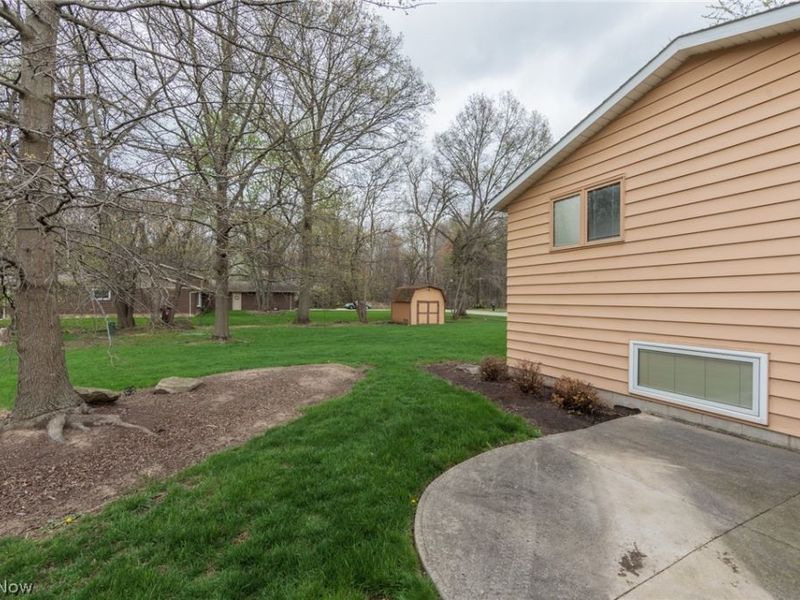 20598 Homestead Park Drive, Strongsville, OH 44149 Photo 31