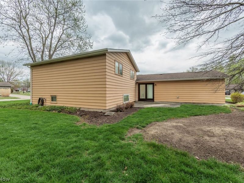 20598 Homestead Park Drive, Strongsville, OH 44149 Photo 32