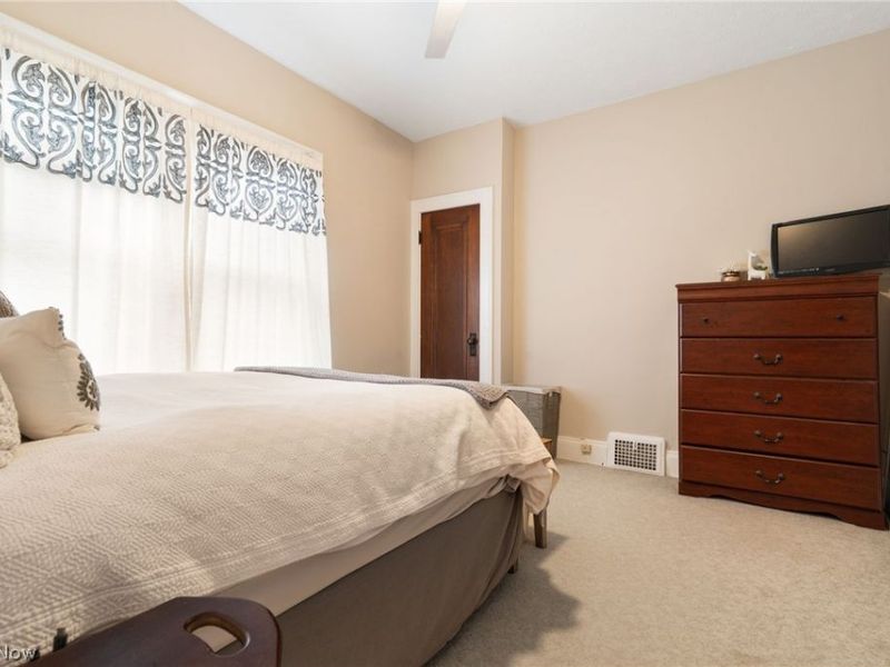 14420 Delaware Avenue, Lakewood, OH 44107 Photo 13