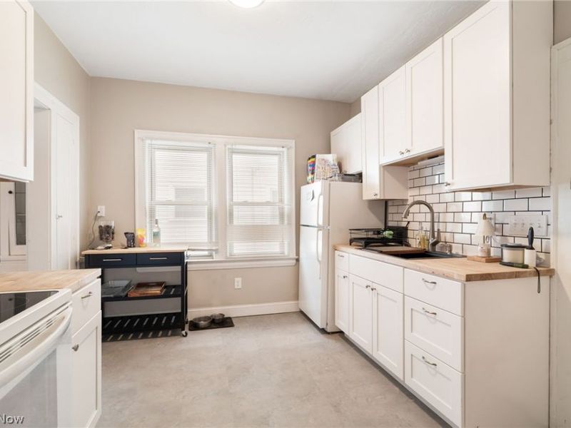 14420 Delaware Avenue, Lakewood, OH 44107 Photo 27