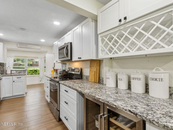 2605 JEWELL Road, Jacksonville, FL 32216