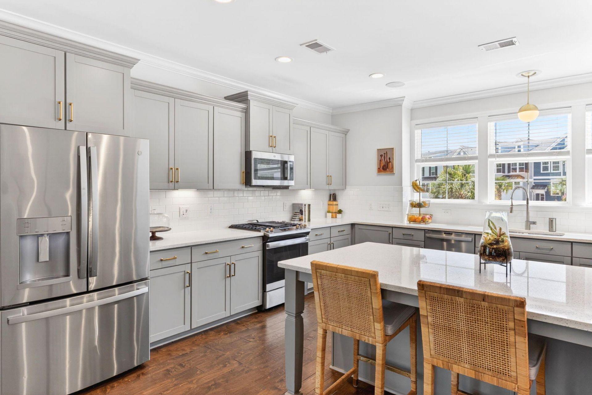 1555 Moss Spring Road Photo 10