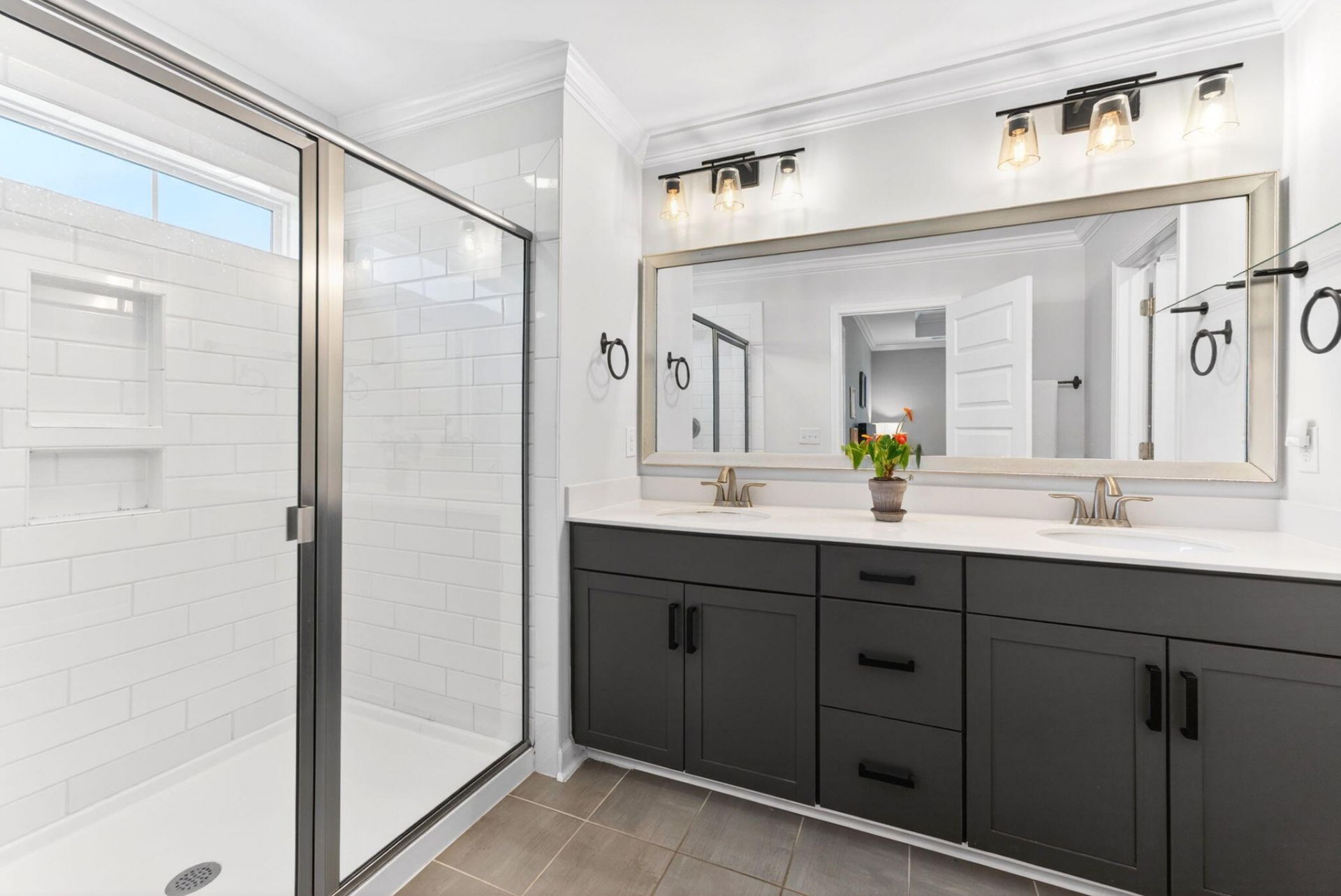 1555 Moss Spring Road Photo 25