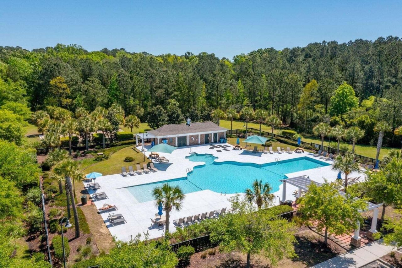 1555 Moss Spring Road Photo 5