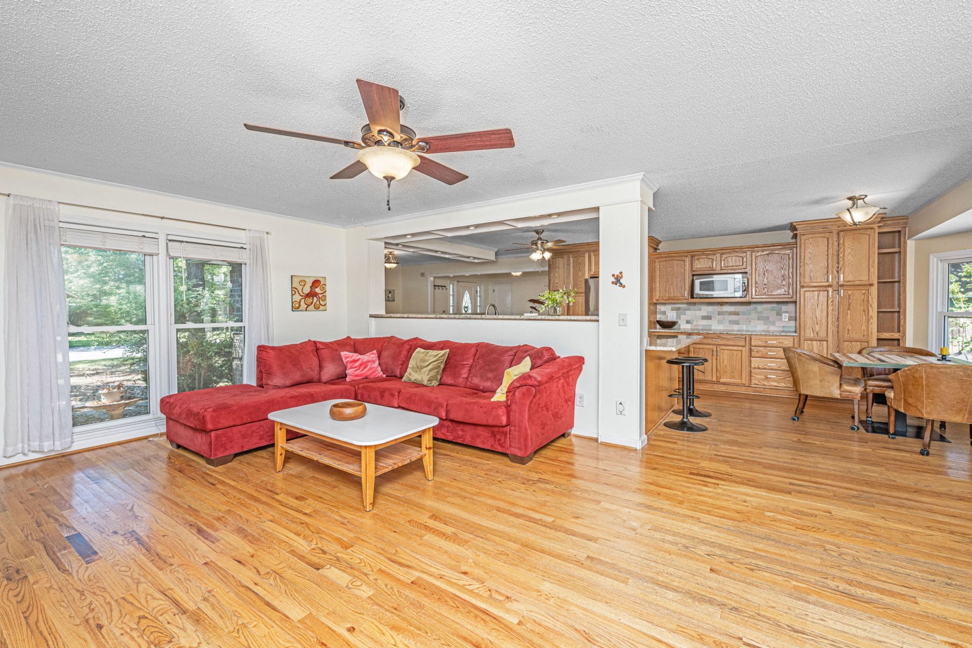 6 Hunters Forest Drive Photo 14