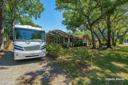 6 Hunters Forest Drive photo 4