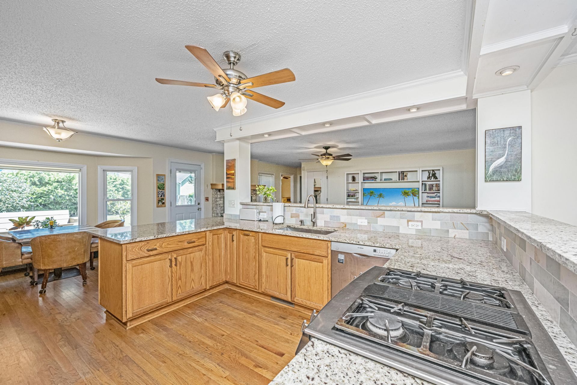 6 Hunters Forest Drive Photo 7