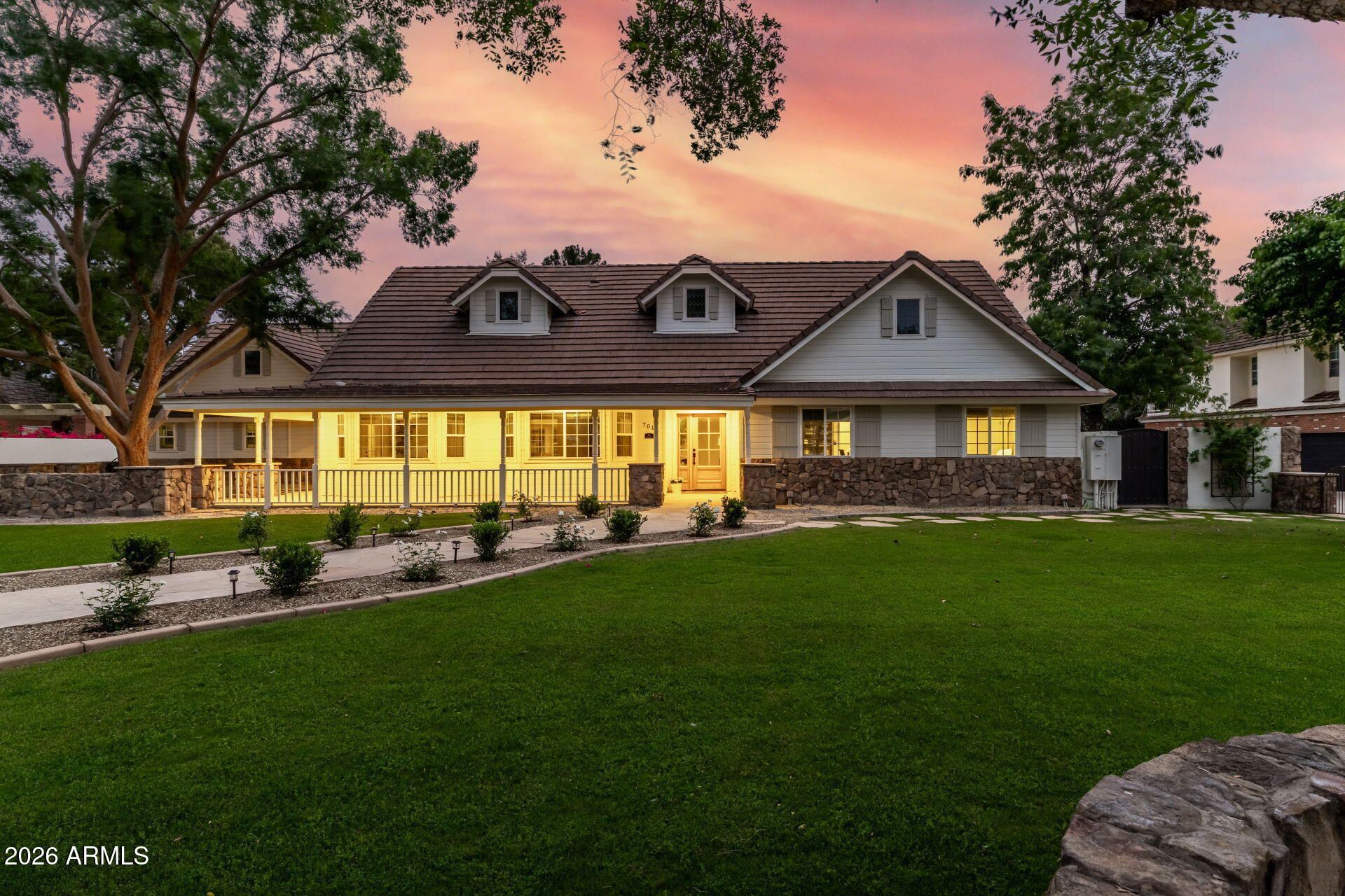 701 E Encinas Avenue, Gilbert, AZ 85234 Main Photo