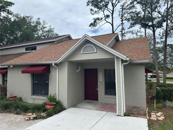 8425 LAURELON PLACE , TEMPLE TERRACE, FL 33637