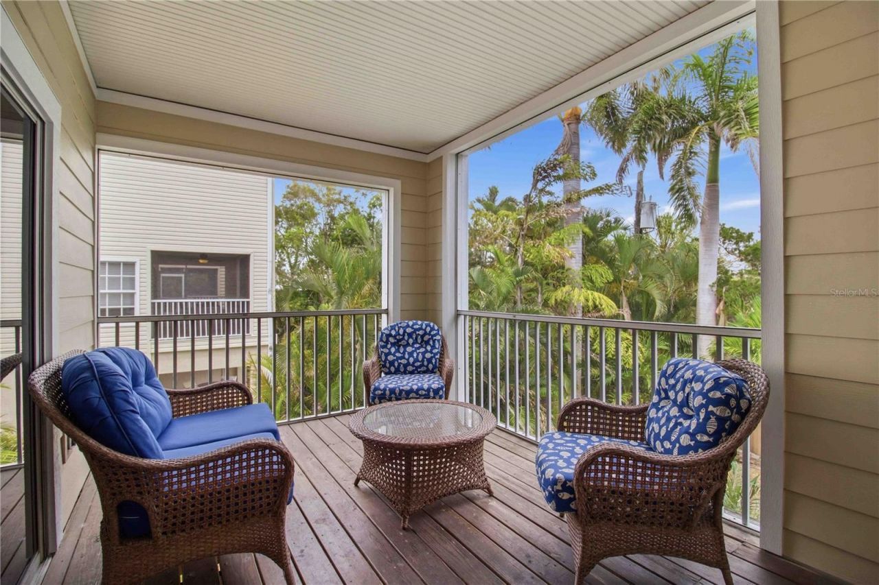215 81st Street, Unit 2, Holmes Beach, FL 34217 Photo