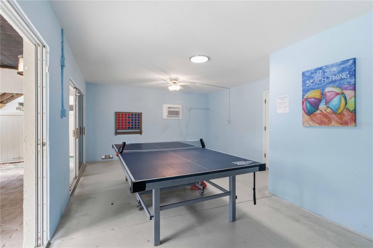 215 81st Street, Unit 2, Holmes Beach, FL 34217 Photo
