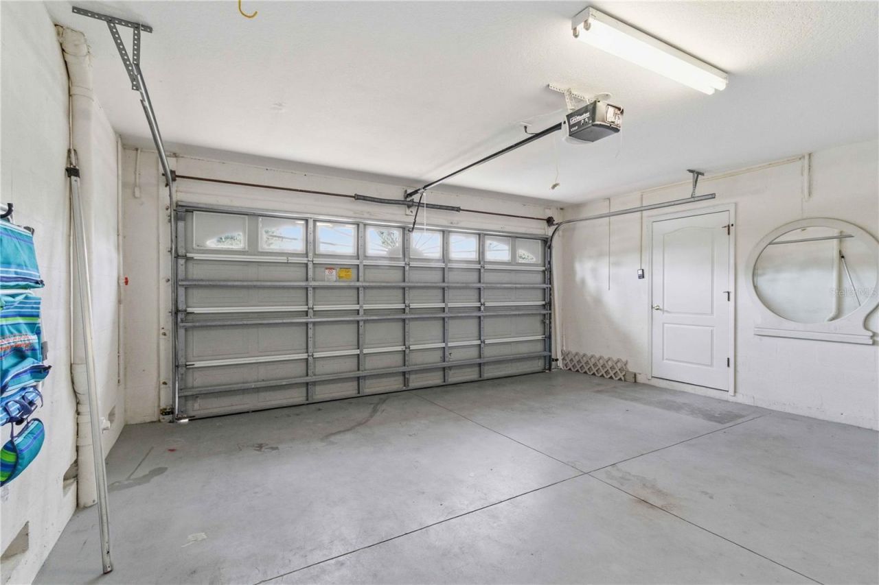 215 81st Street, Unit 2, Holmes Beach, FL 34217 Photo