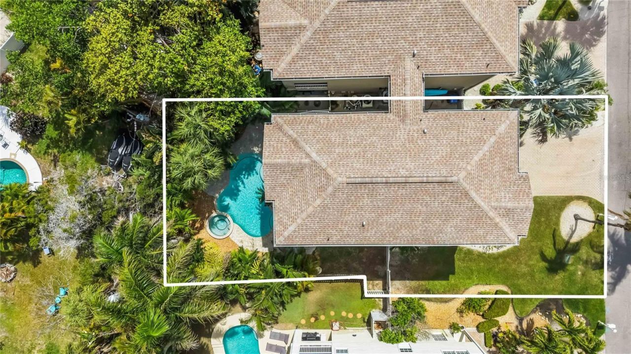 215 81st Street, Unit 2, Holmes Beach, FL 34217 Photo
