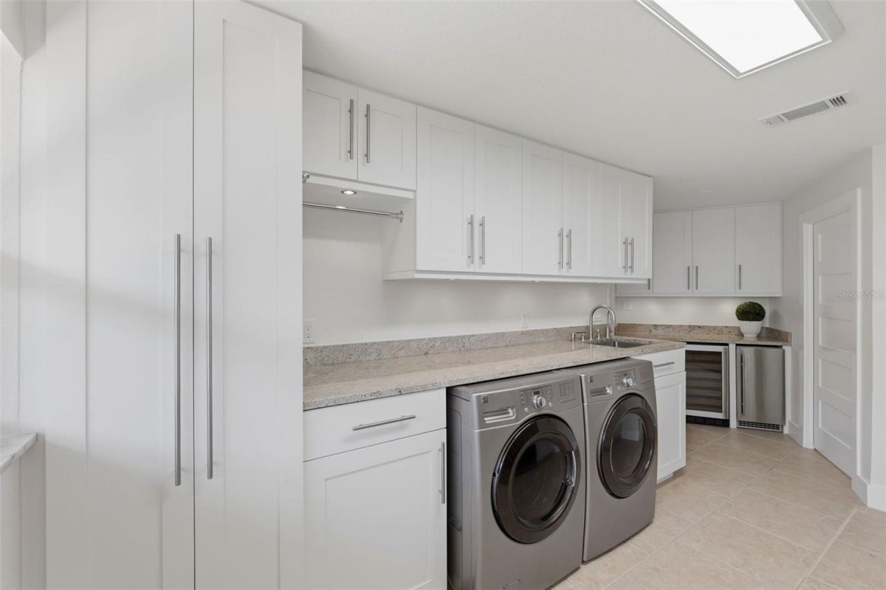 2080 Hawaii Avenue Ne, Saint Petersburg, FL 33703 Photo