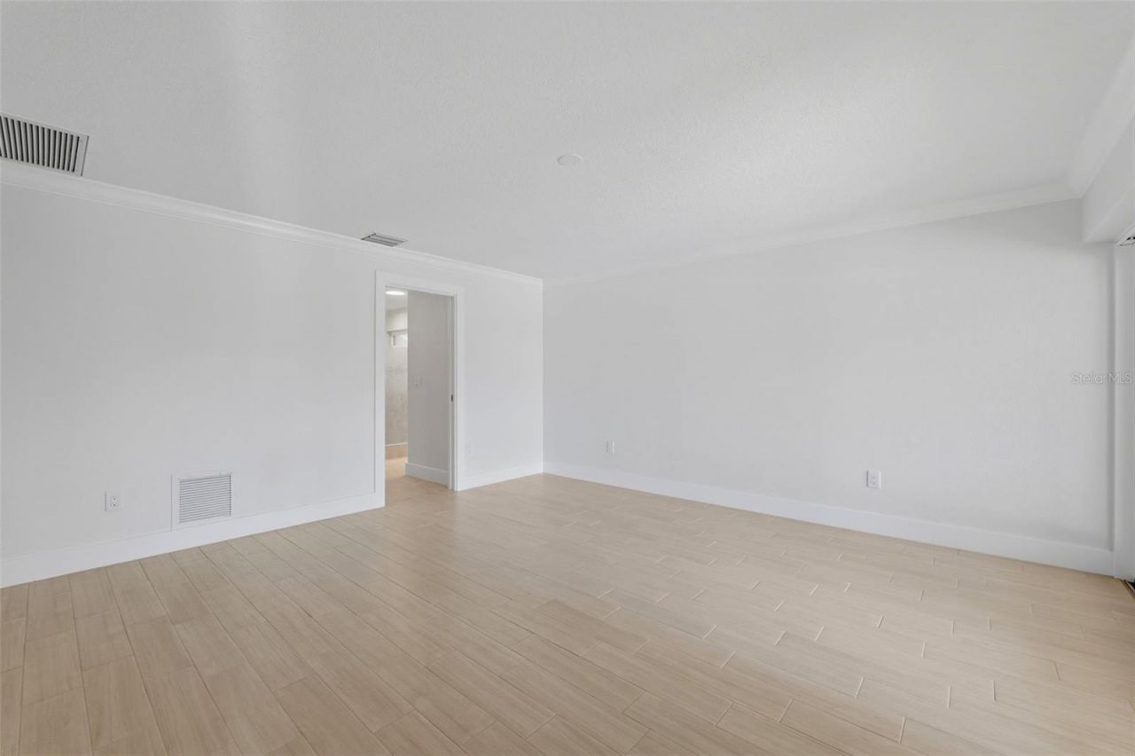 2080 Hawaii Avenue Ne, Saint Petersburg, FL 33703 Photo