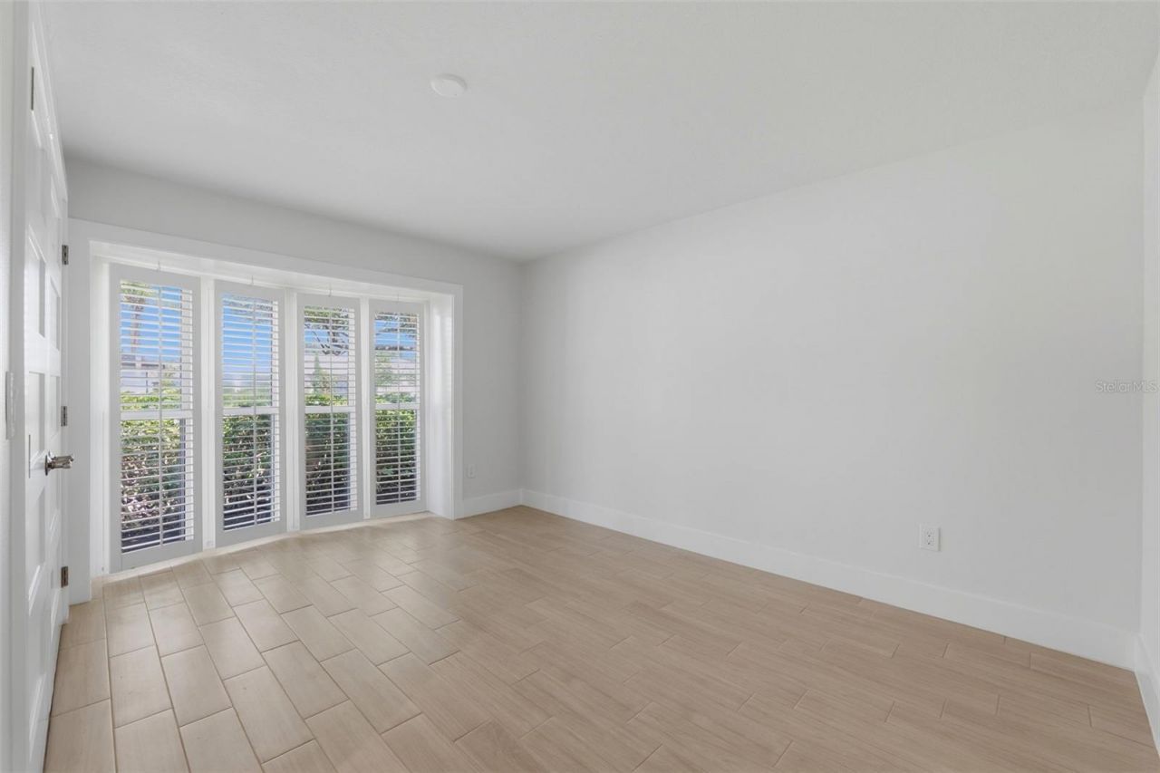 2080 Hawaii Avenue Ne, Saint Petersburg, FL 33703 Photo