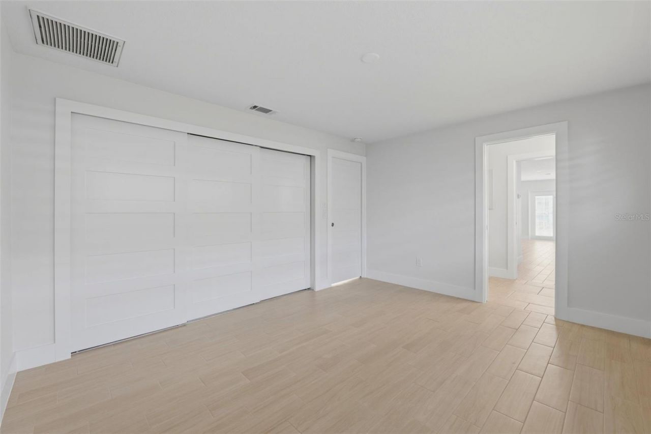 2080 Hawaii Avenue Ne, Saint Petersburg, FL 33703 Photo