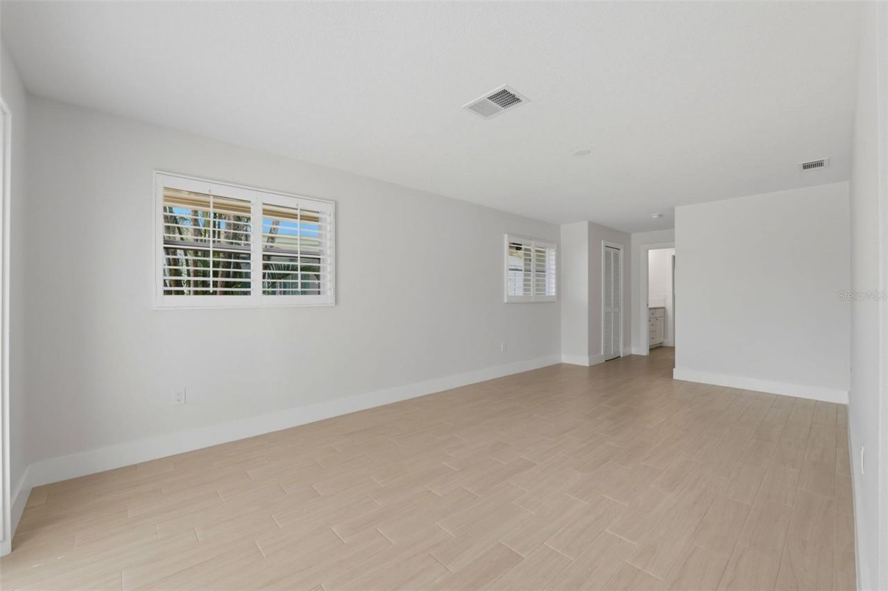 2080 Hawaii Avenue Ne, Saint Petersburg, FL 33703 Photo