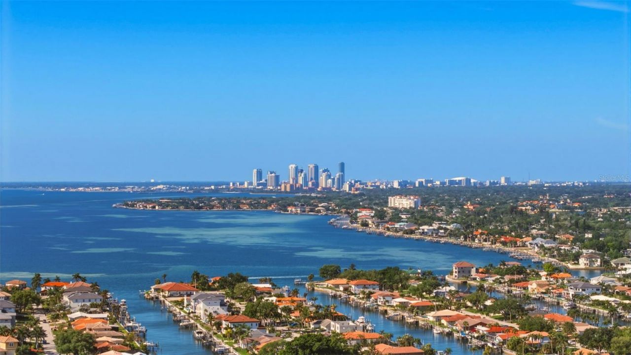 2080 Hawaii Avenue Ne, Saint Petersburg, FL 33703 Photo