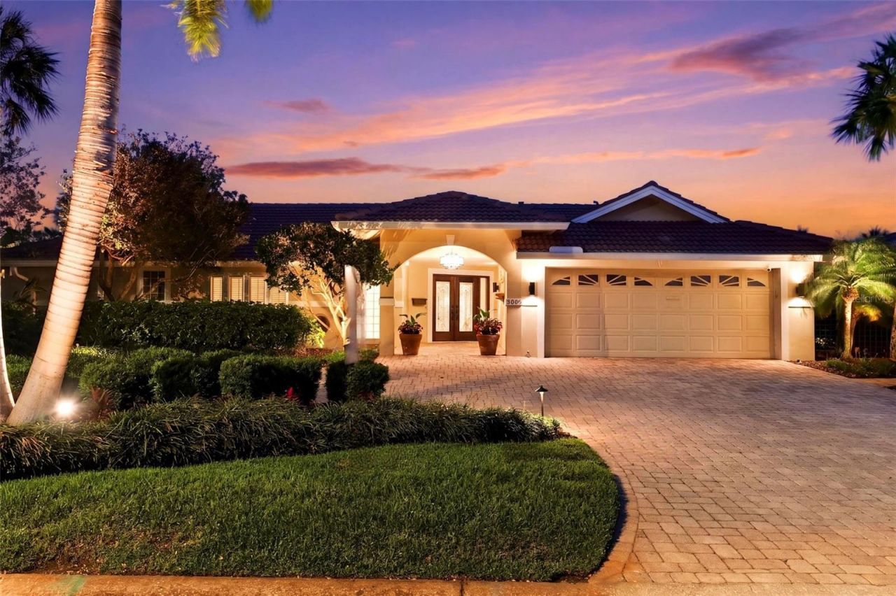 2080 Hawaii Avenue Ne, Saint Petersburg, FL 33703 Photo