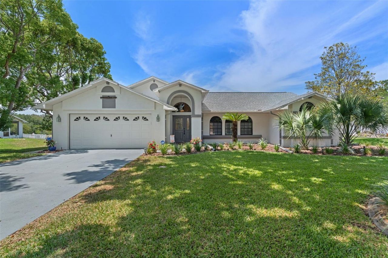18652 Autumn Lake Boulevard, Hudson, FL 34667 Photo
