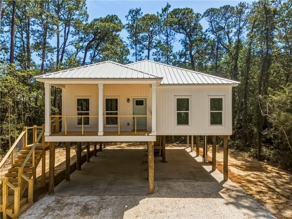 311 Chenault Avenue , Dauphin Island, AL 36528