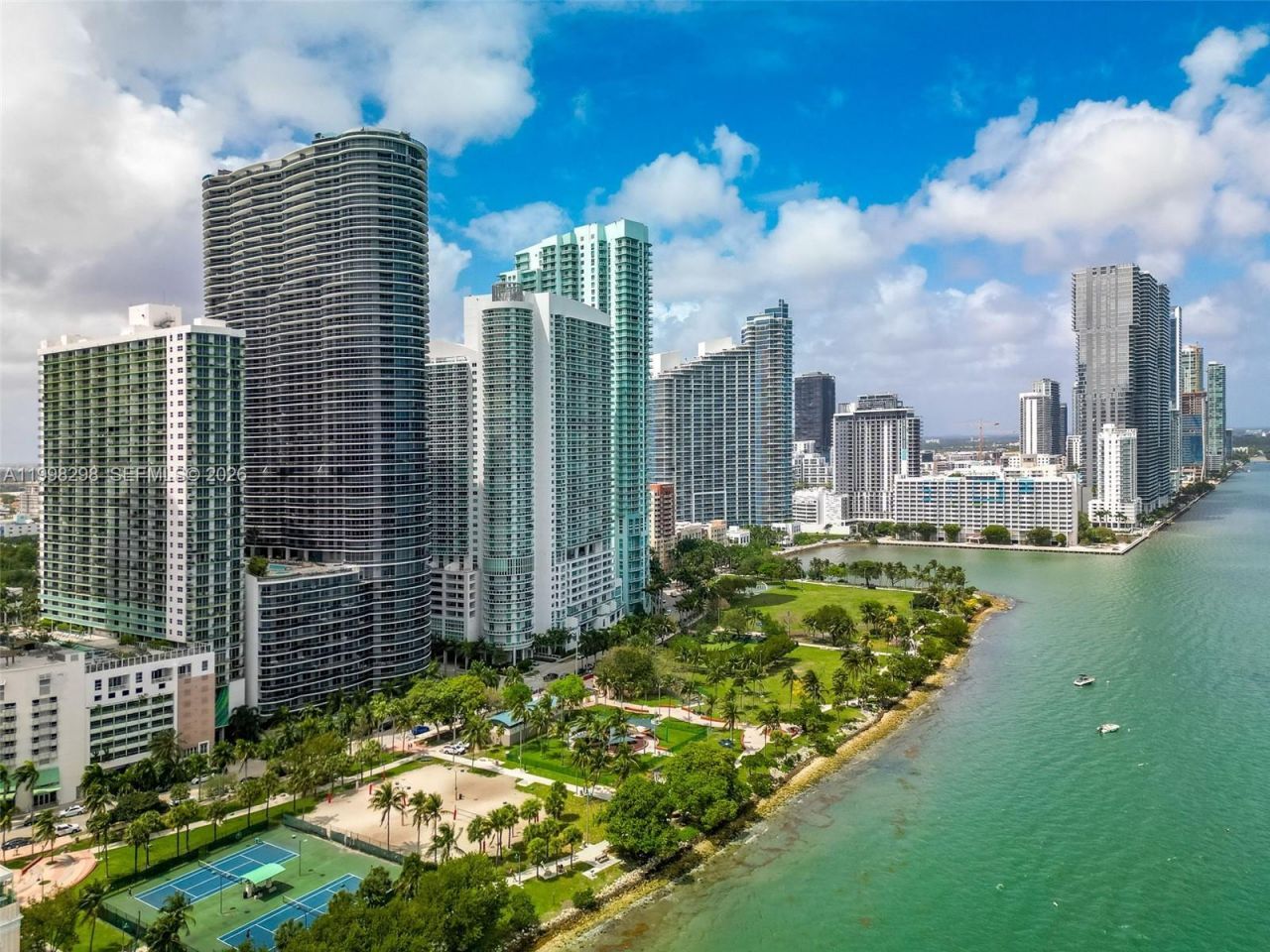 488 NE 18th St, Unit 715, Miami, FL 33132 Photo