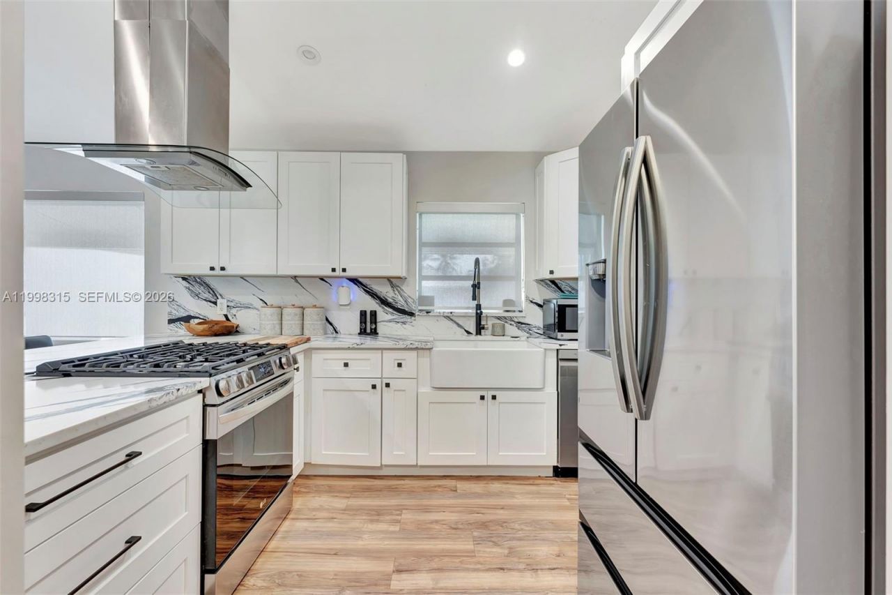 3043 Hayes Street , Hollywood, FL 33021 Photo