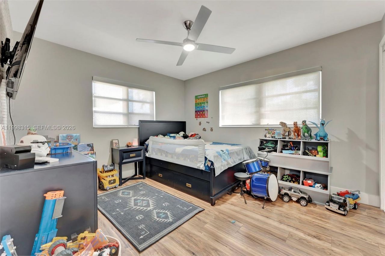 3043 Hayes Street , Hollywood, FL 33021 Photo