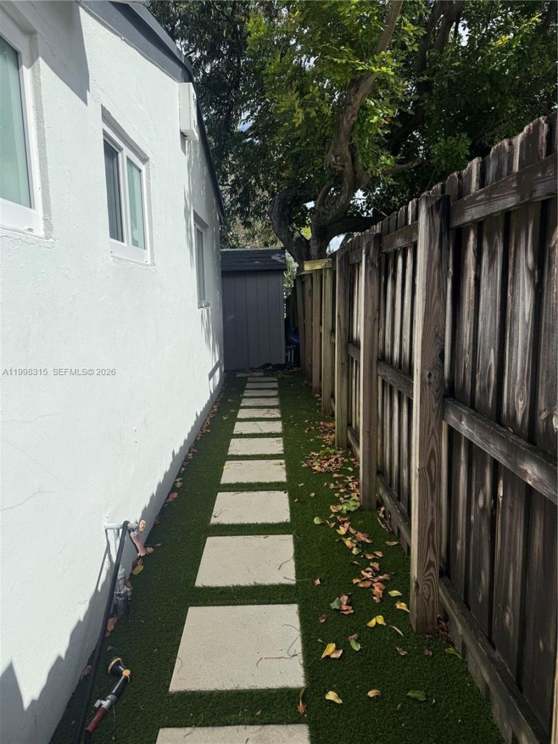 3043 Hayes Street , Hollywood, FL 33021 Photo