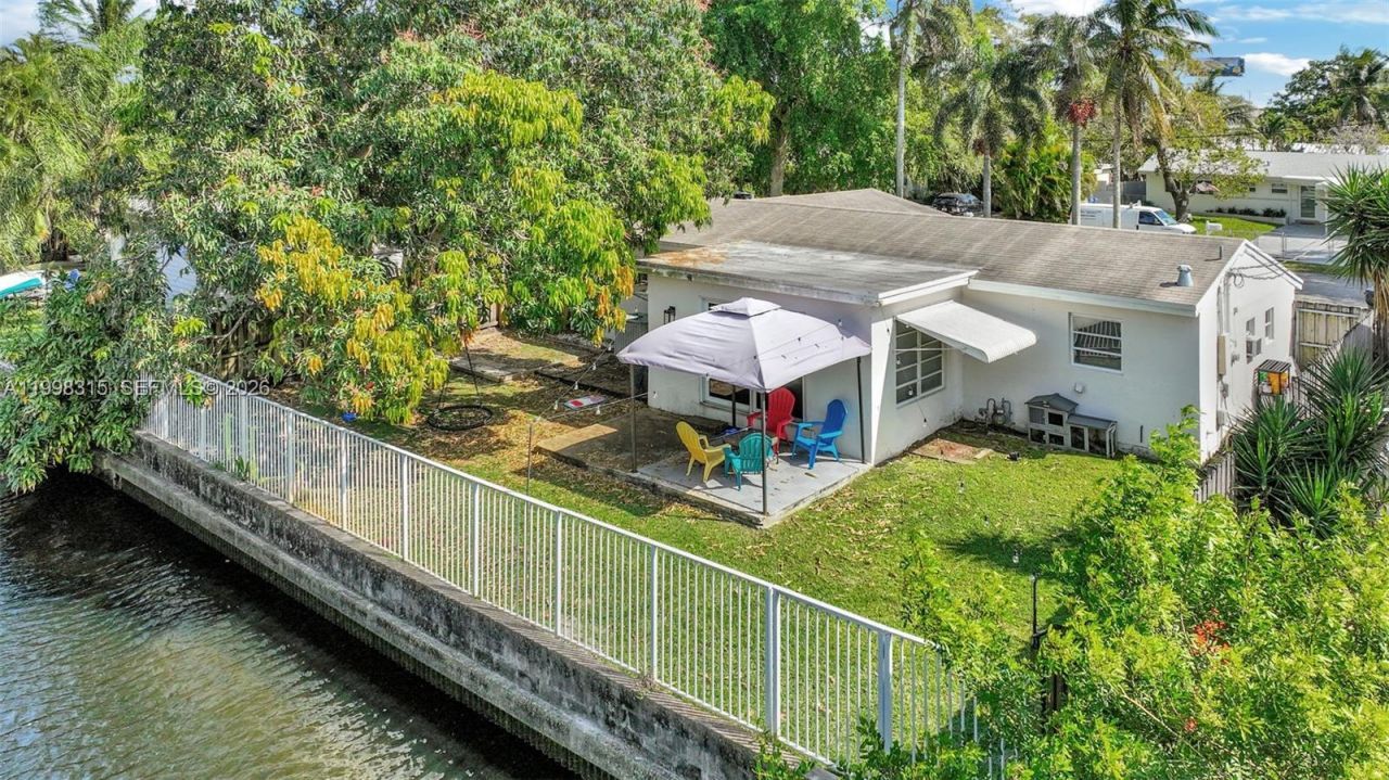 3043 Hayes Street , Hollywood, FL 33021 Photo