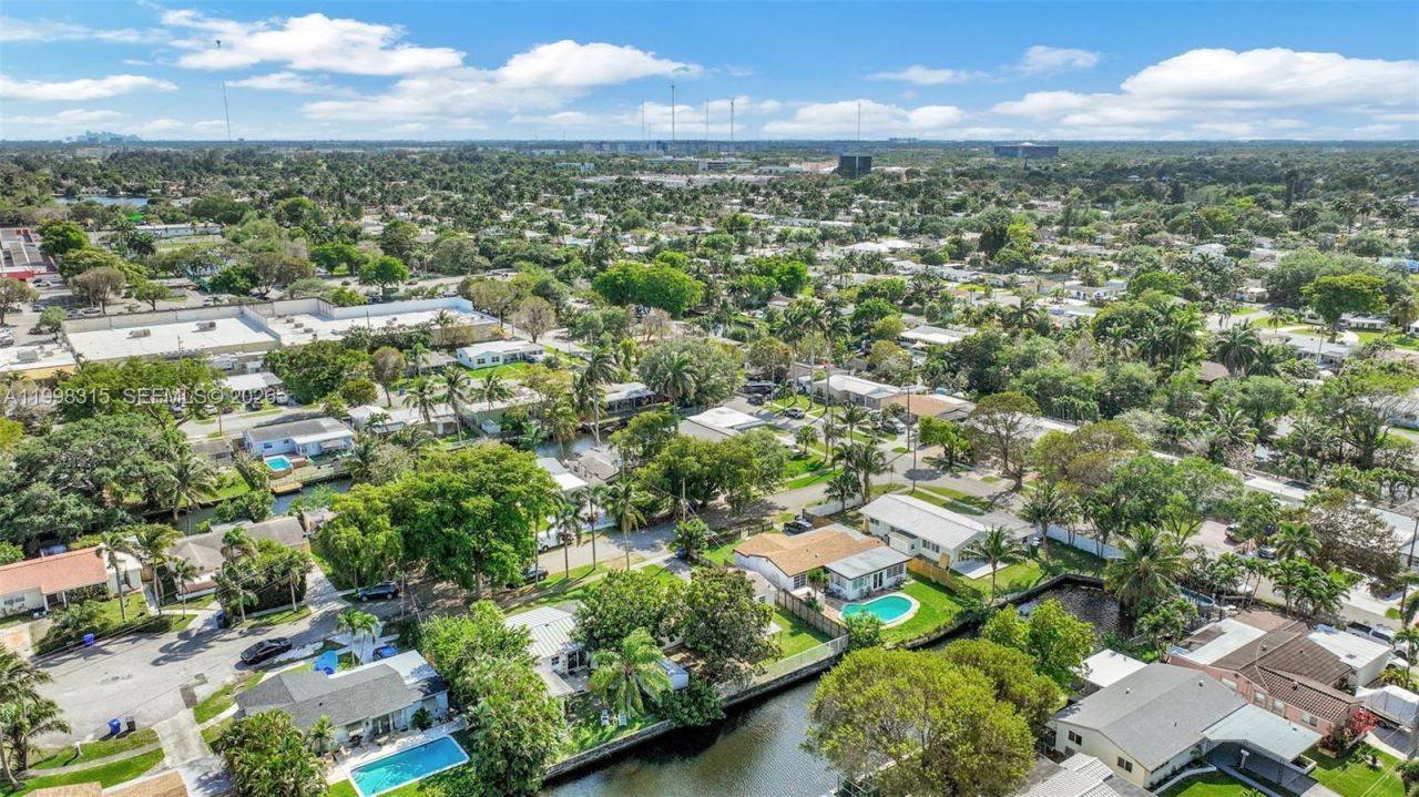 3043 Hayes Street , Hollywood, FL 33021 Photo