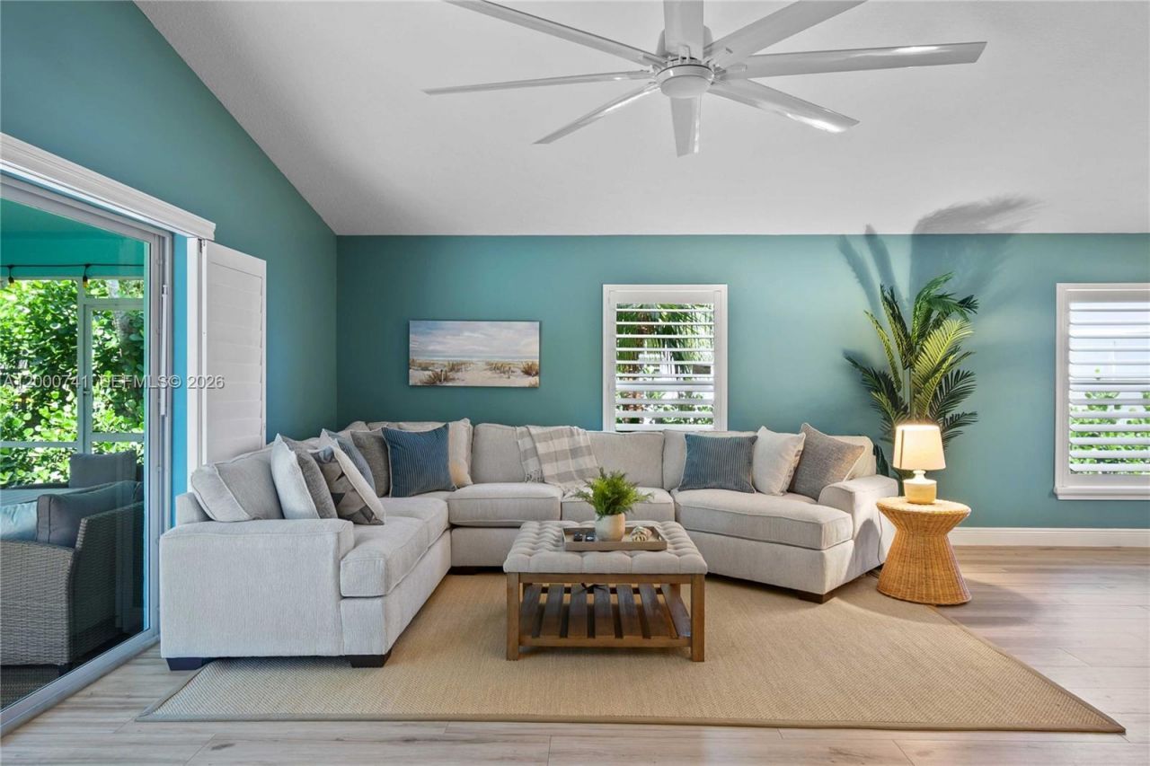 104 Old Jupiter Beach Road, Jupiter, FL 33477 Photo